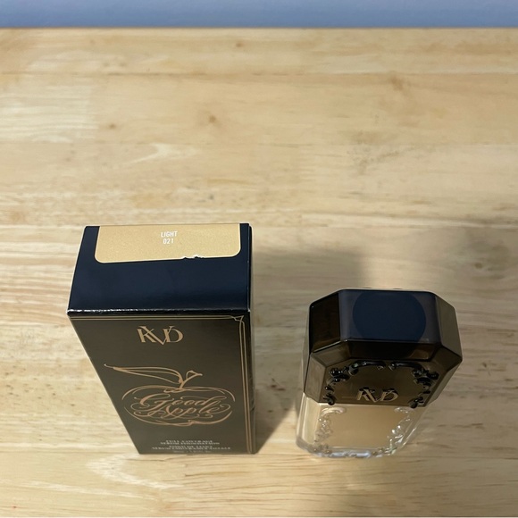 KVD Good Apple Serum Foundation Light 021 NEW - Picture 2 of 5